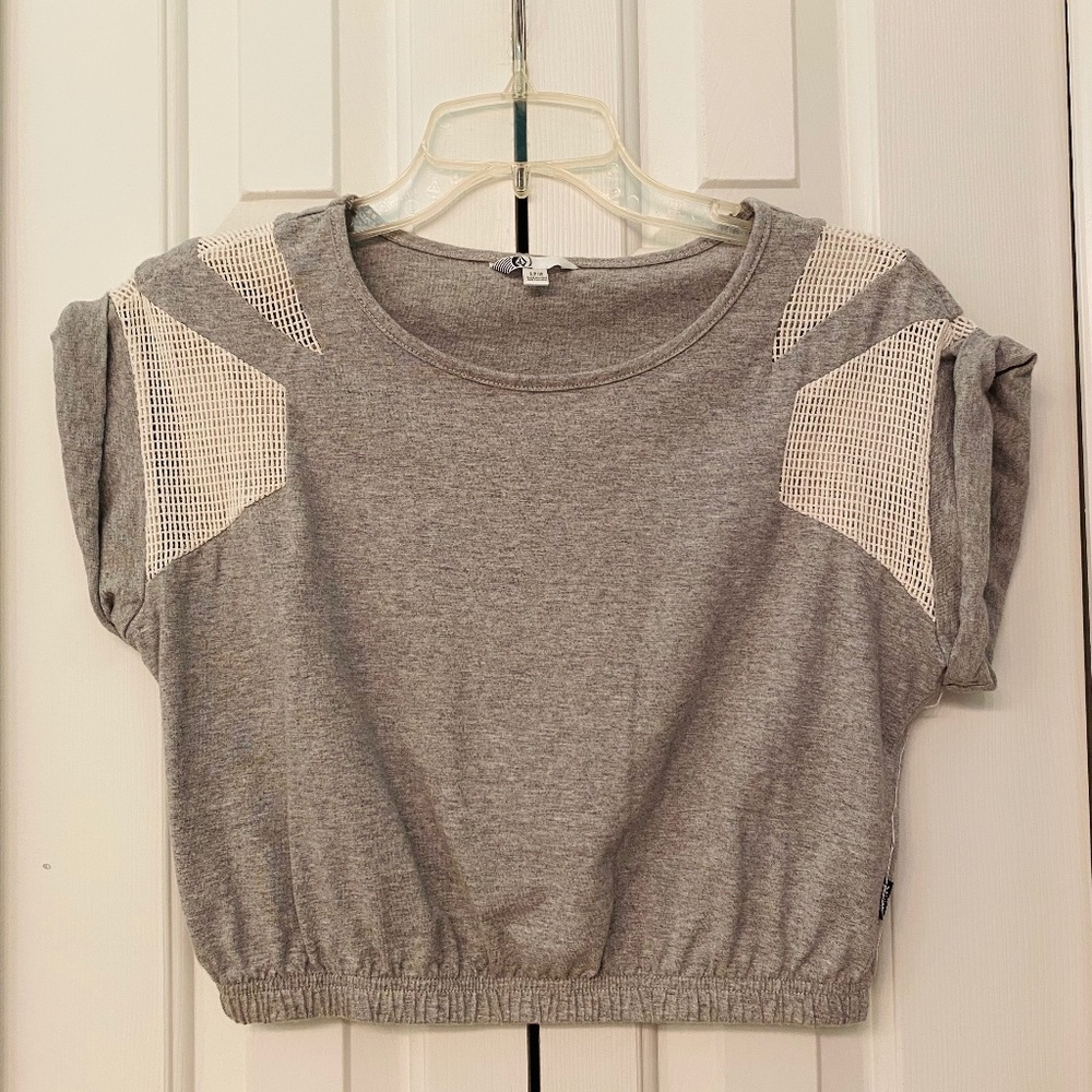 Volcom crop top